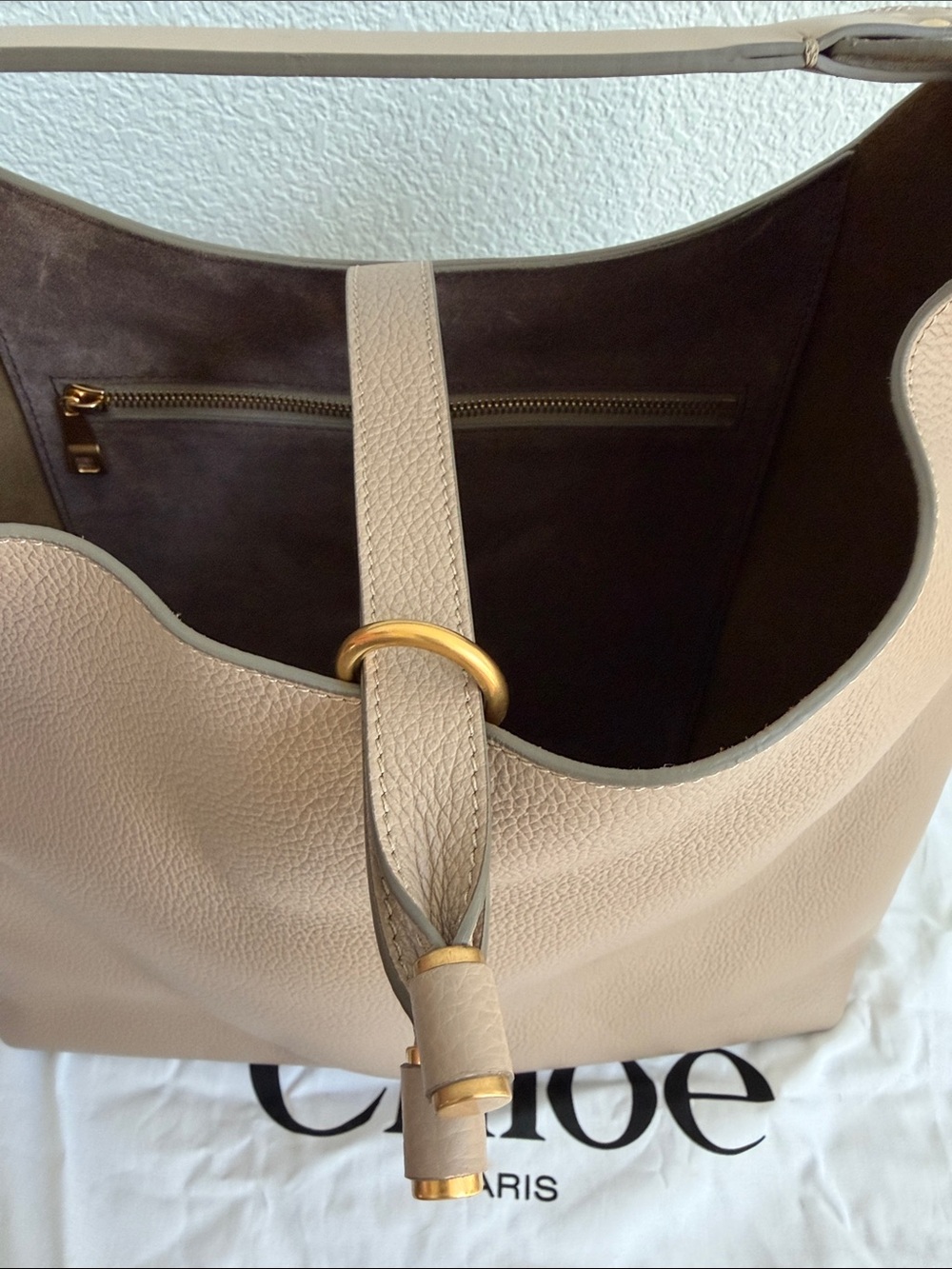 Chloe Marcie Hobo Bag NEW!! Comes with dust bag - Picture 11 of 11